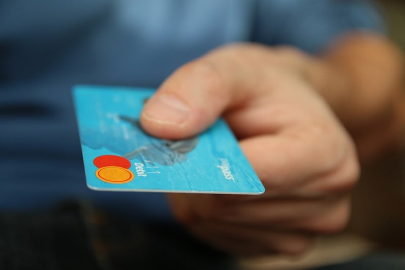 direito comercial cartão crédito